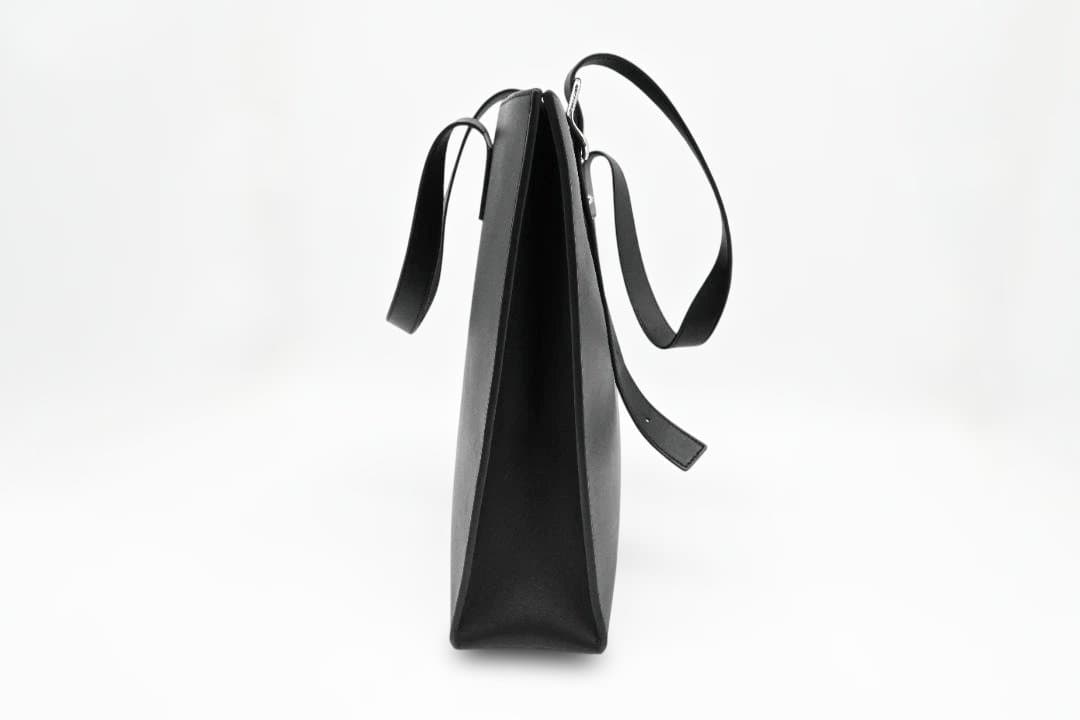 【ユニセックス】LOEWE　ロエベ　ビジネスバッグ　ハンドバッグ