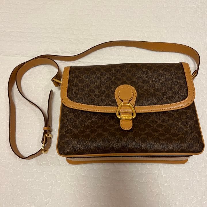 オールド・セーブル 1876年頃 青地色絵金彩男女図皿 ターコイズブルー