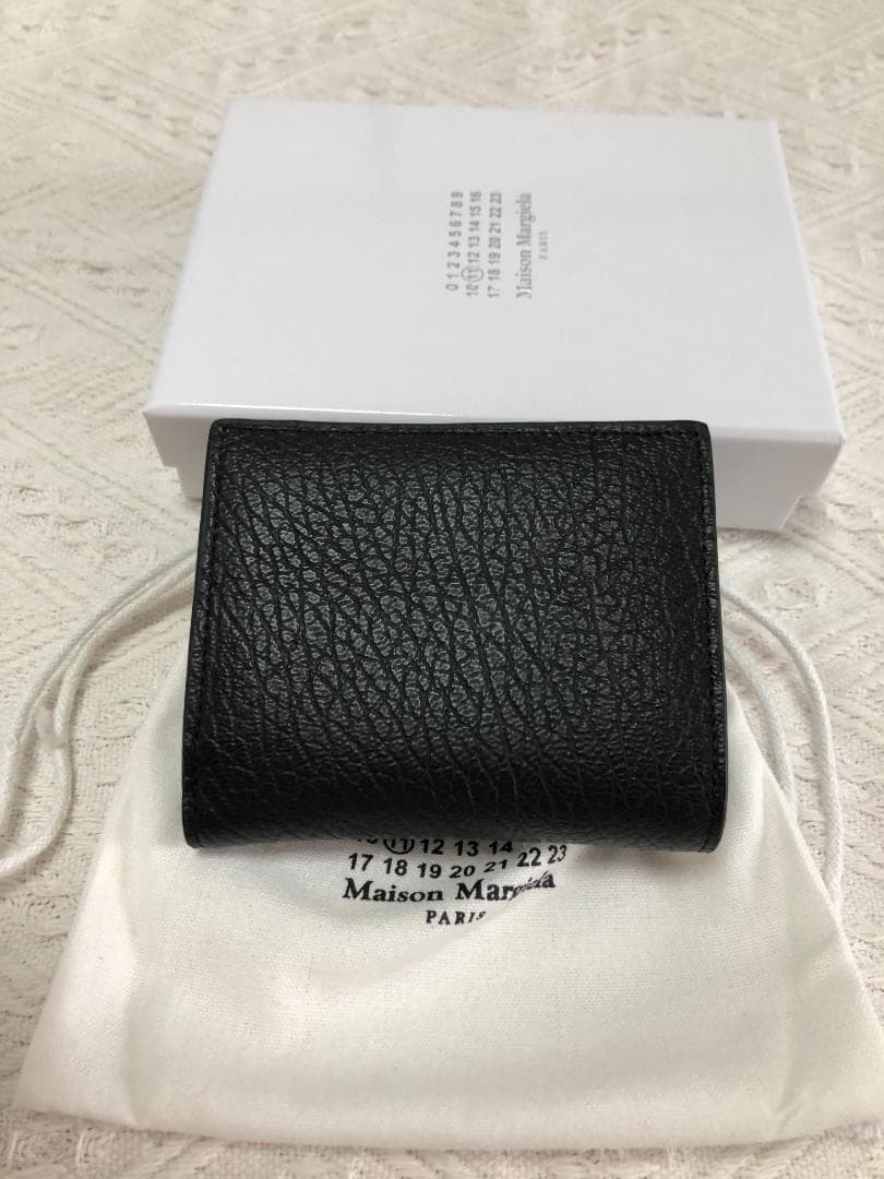 黒　二つ折り財布　匿名配送