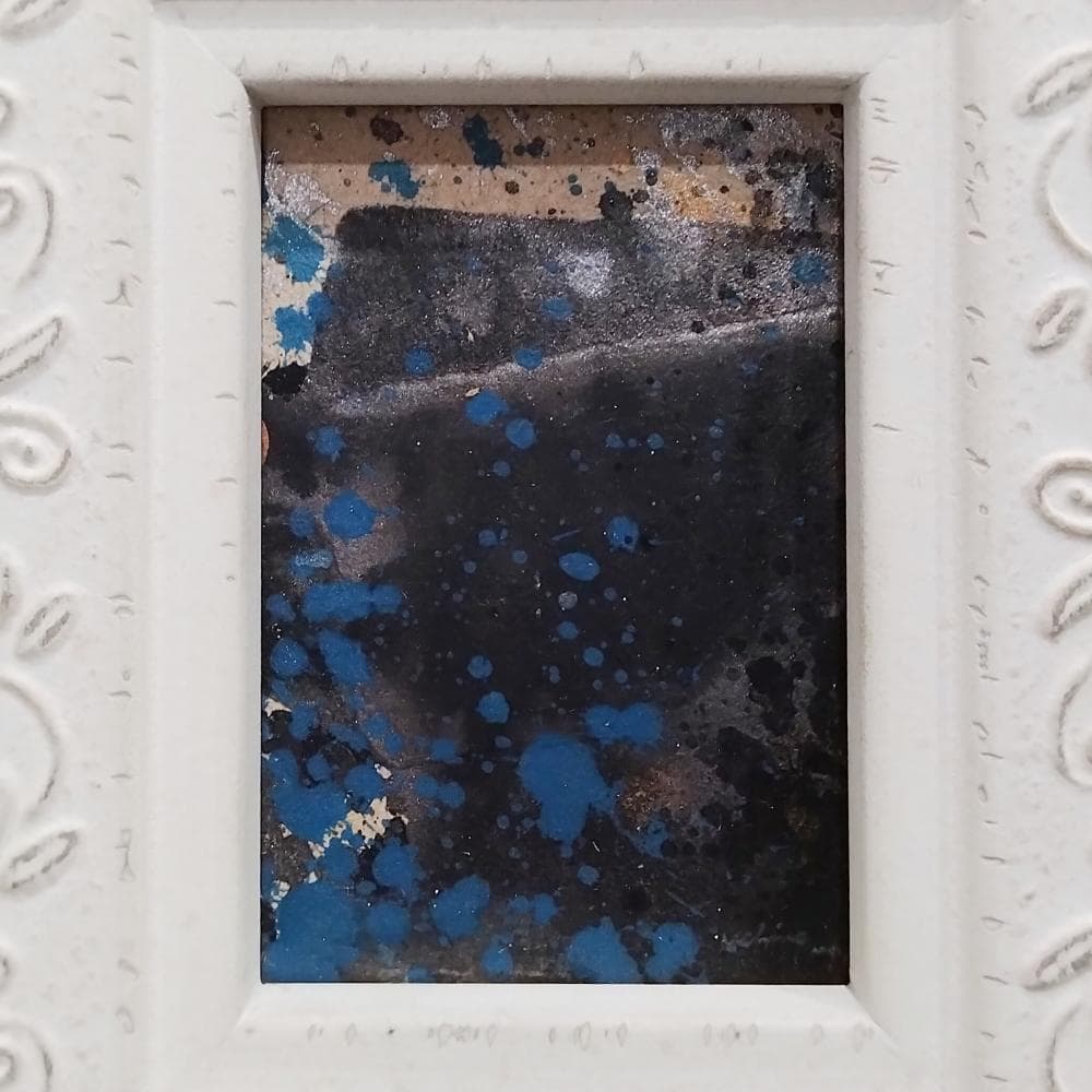 内野隆文 夜の街 絵画 抽象画 段ボールにアクリル絵具 現代アート 額縁 真