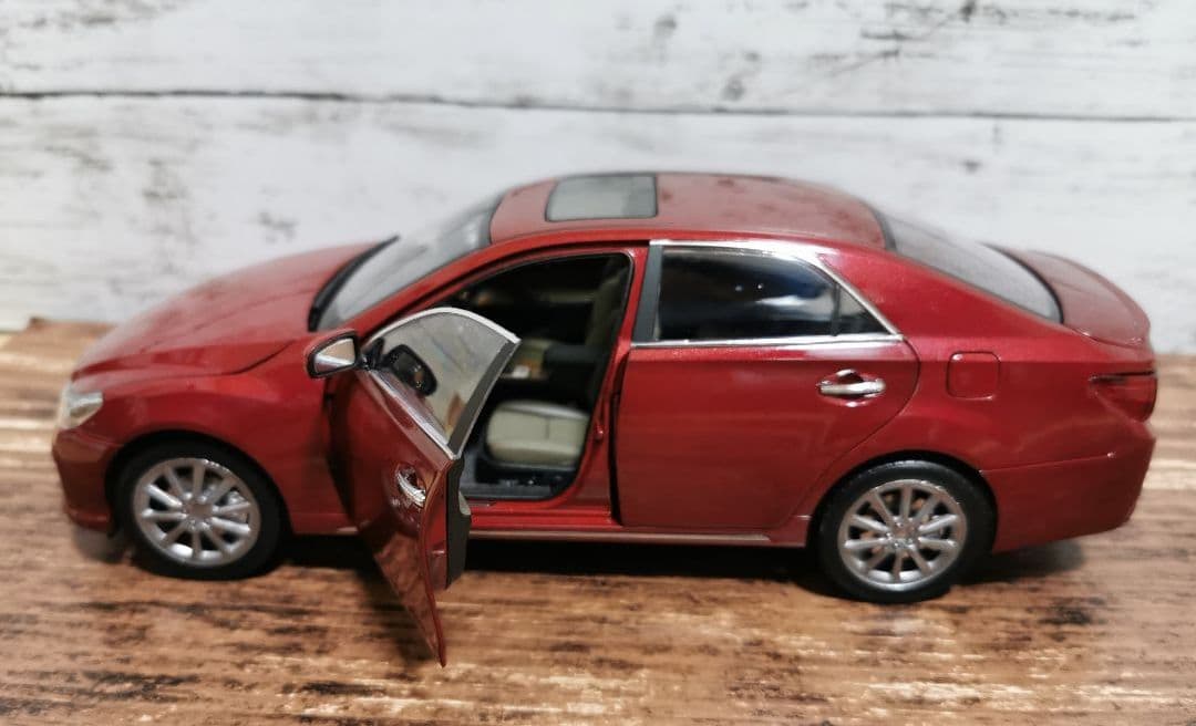 【非売品】一汽丰田（中国トヨタ）1/18ミニカー REIZ 鋭志 / マークX