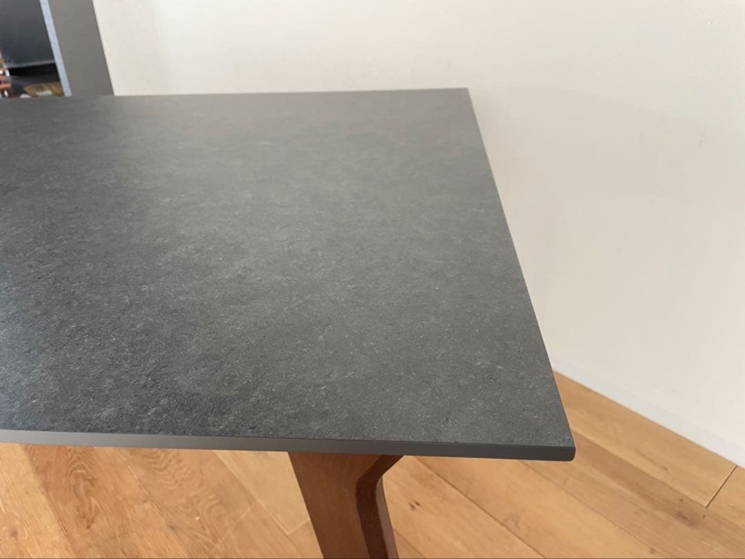 【送料無料】中古ヴォルド テーブル １６０cm セラミック調メラミン