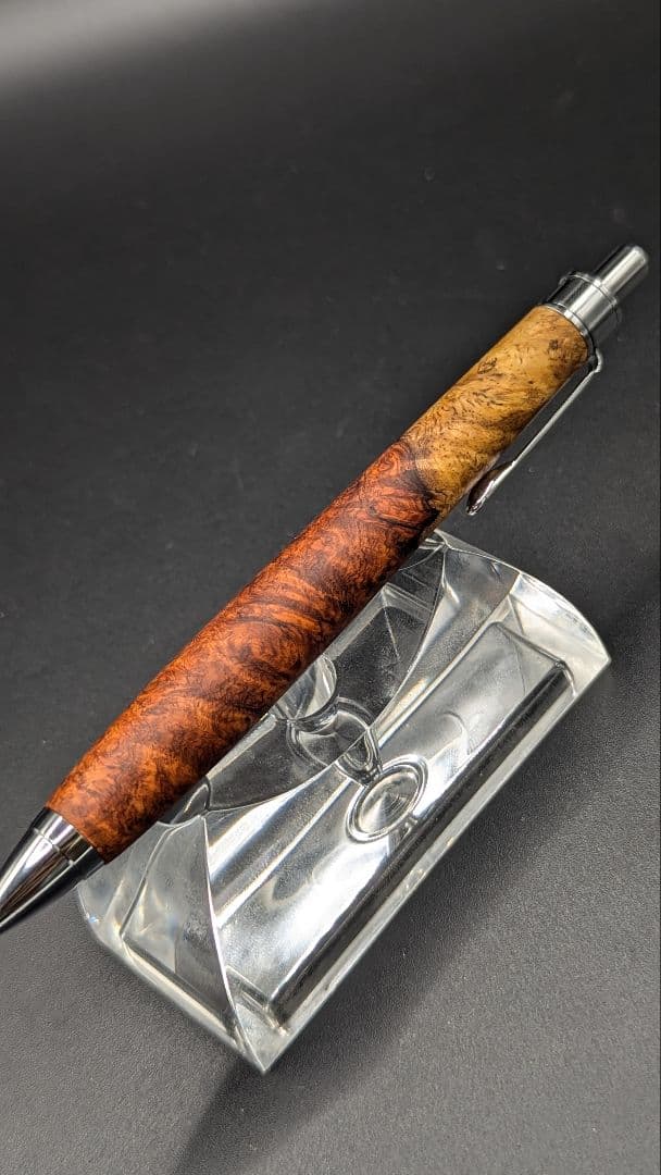 368ペン工房翌檜　特上　紅白　本花梨　瘤杢　木軸シャーペン　ボールペン