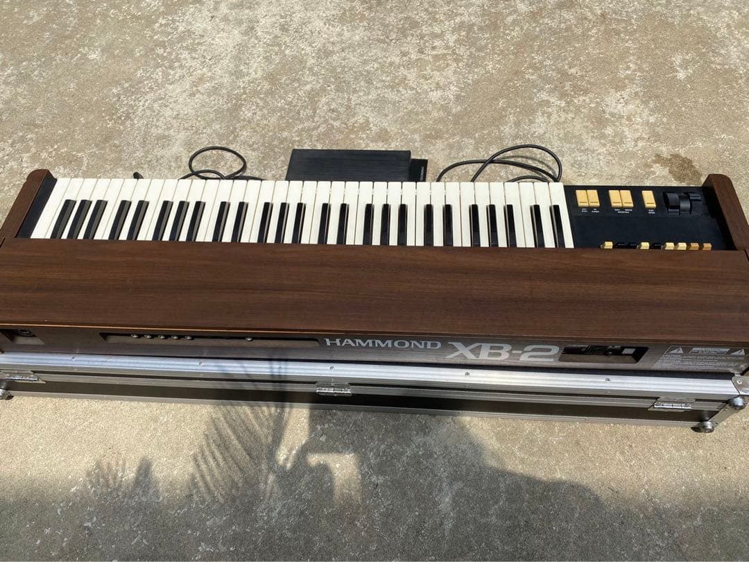 動作未確認！！！HAMMOND XB-2 中古ハモンドオルガン ハードケース付