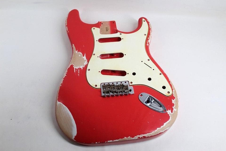 MJTストラトキャスターヴィンテージ仕上げレリック加工ボディ