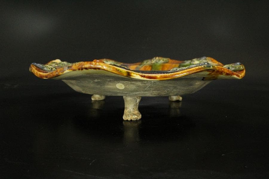 中国美術 唐三彩 双鳳紋 三足 盤 φ31cm 希少(LC247)
