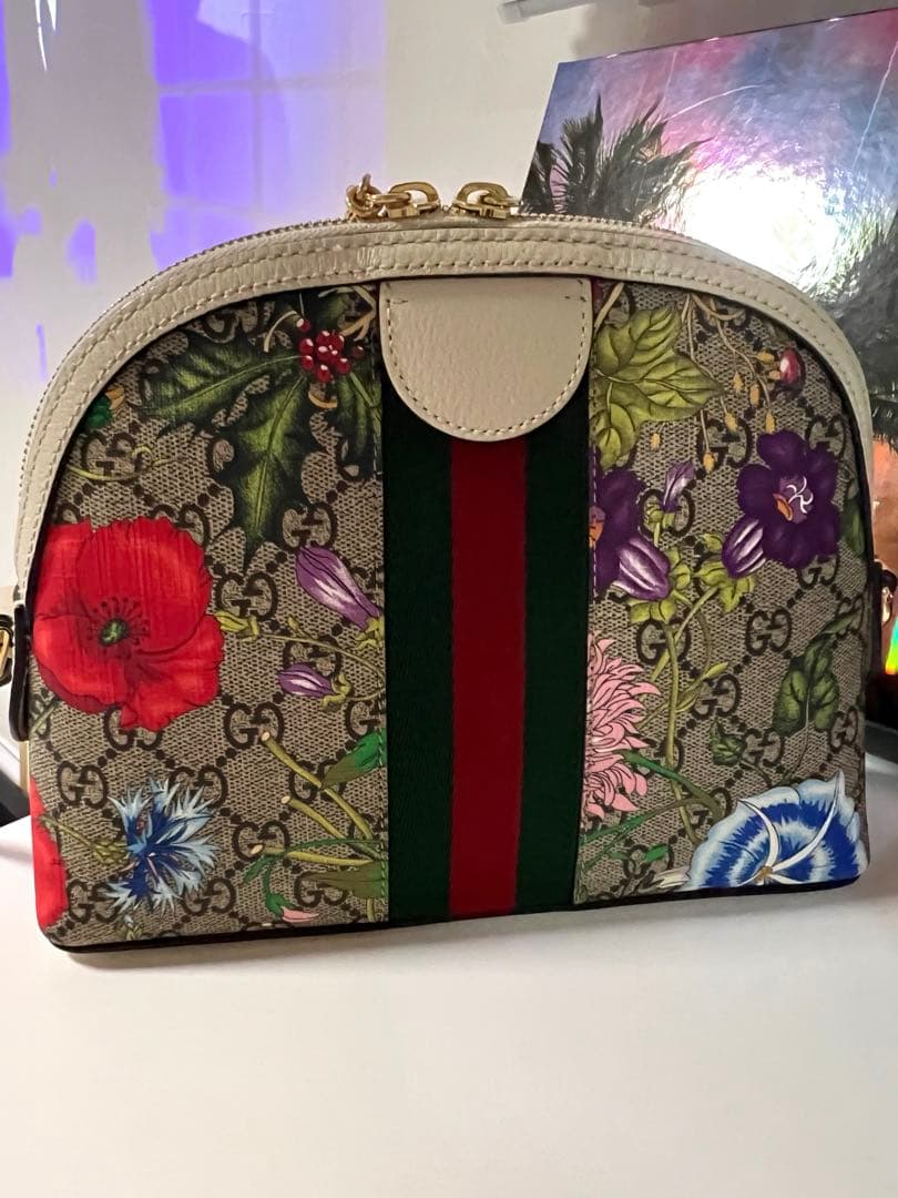 グッチ　オフィディア　ショルダーバッグ　フローラ　花柄