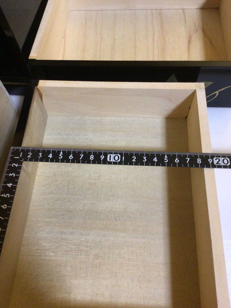 三段引出し 小箪笥 手描き蒔絵