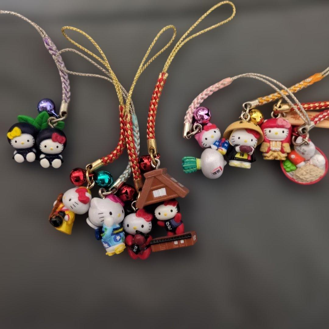 ハローキティ ご当地根付け100個まとめ売り　おまけ付き