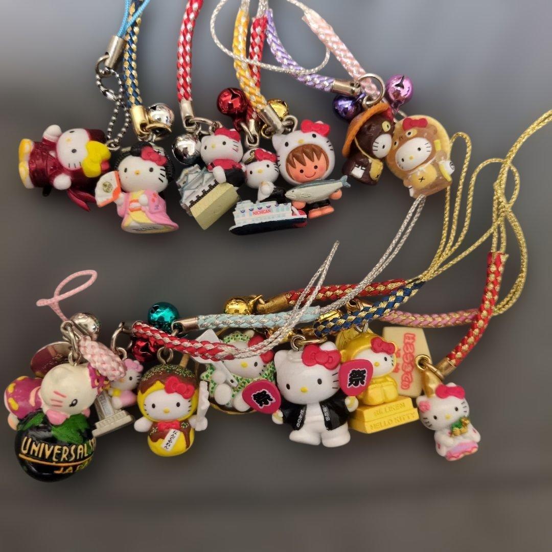 ハローキティ ご当地根付け100個まとめ売り　おまけ付き