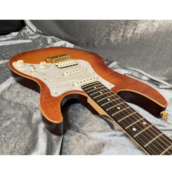 ELECTROMATIC by Gretsch ダブルカッタウェイ部品取りに！