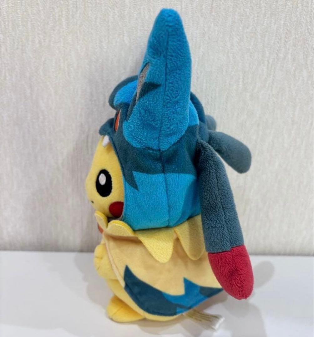 希少　ポケモンセンター　ピカチュウ　メガルカリオ　ぬいぐるみ　公式