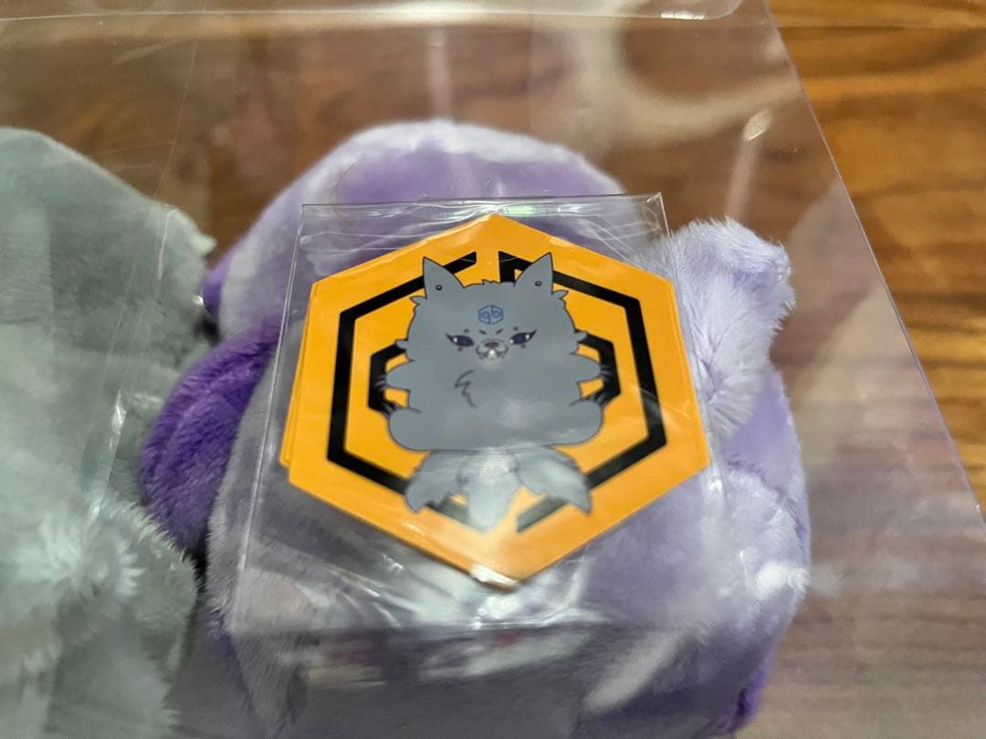 女王蜂 qb BEAST ぬいぐるみ FC限定ステッカー付き タレントグッズ