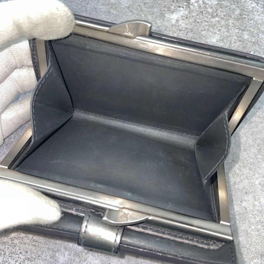【微美品】ルイヴィトン　折り財布　ヴェルニ　グレー　がま口　新型