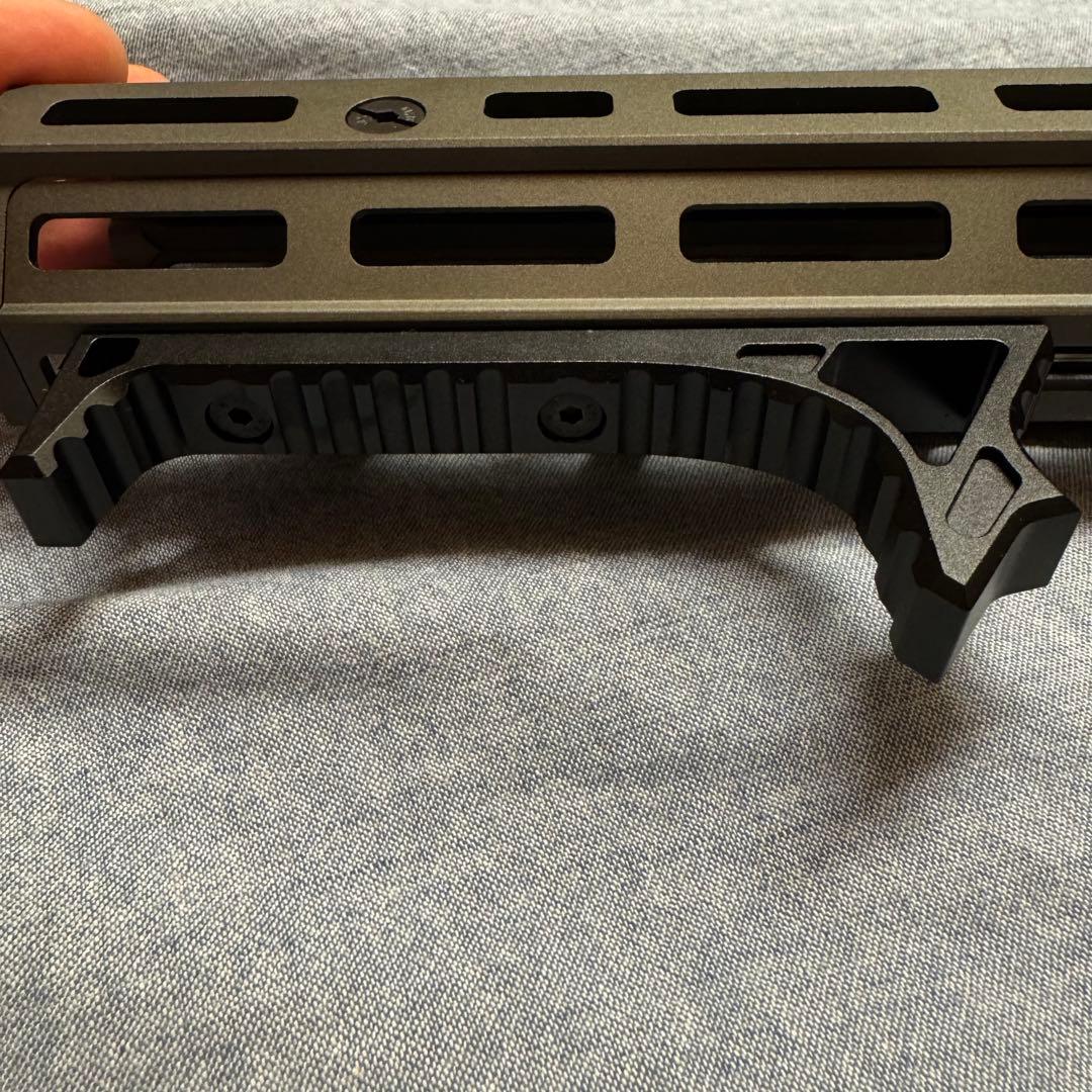 DANIEL DEFENSE RIII ハンドガード