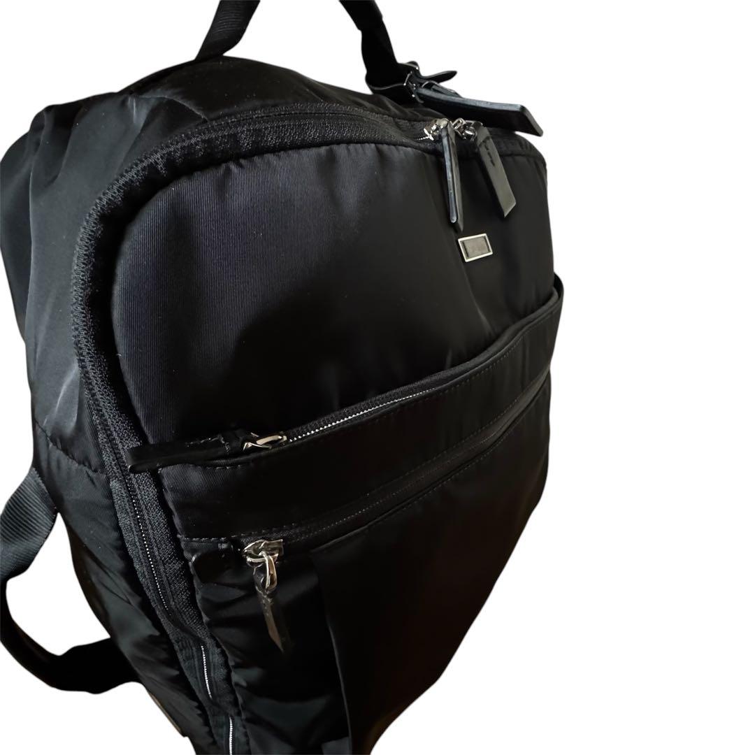 TUMI トゥミ キャリーケース ロゴプレート