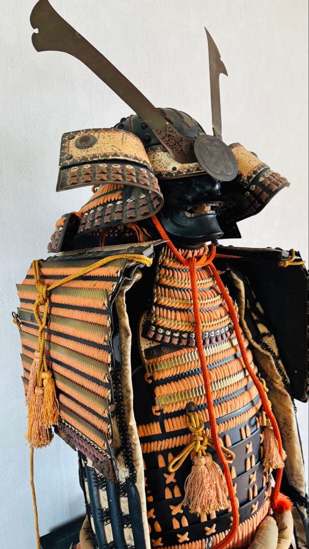残り1点。着用可能　等身大　鎧　兜　甲冑　鎧立て付き