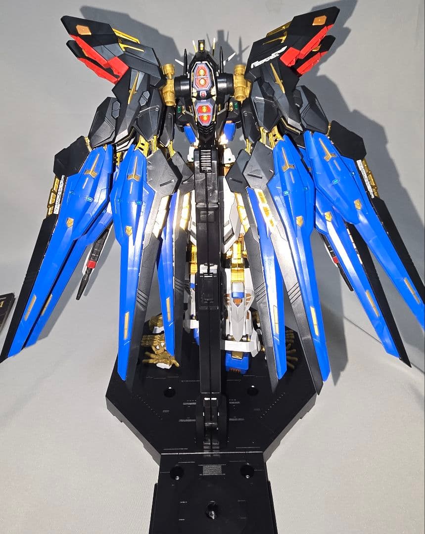 MGEX ストライクフリーダムガンダム　光の翼　2種類　プラウドディフェンダー