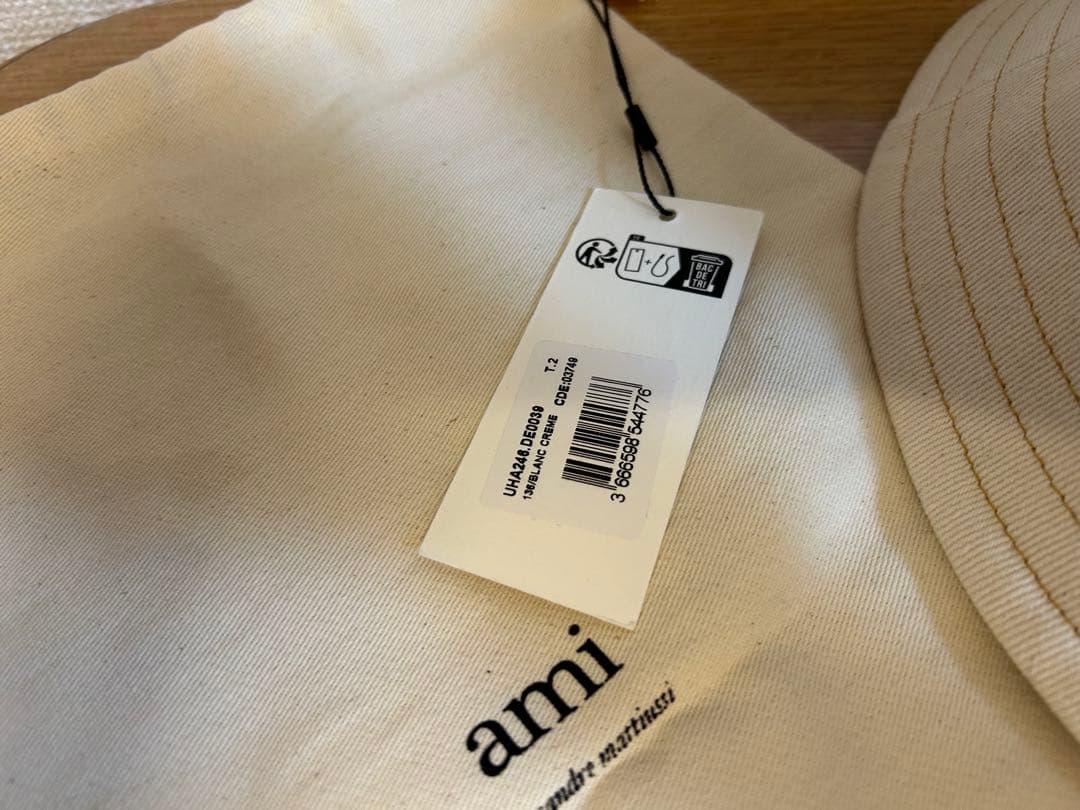 ami バケットハット クリーム色 ハート刺繍