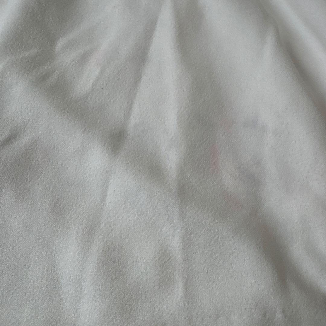 ビーズ刺繍付きナイトドレス