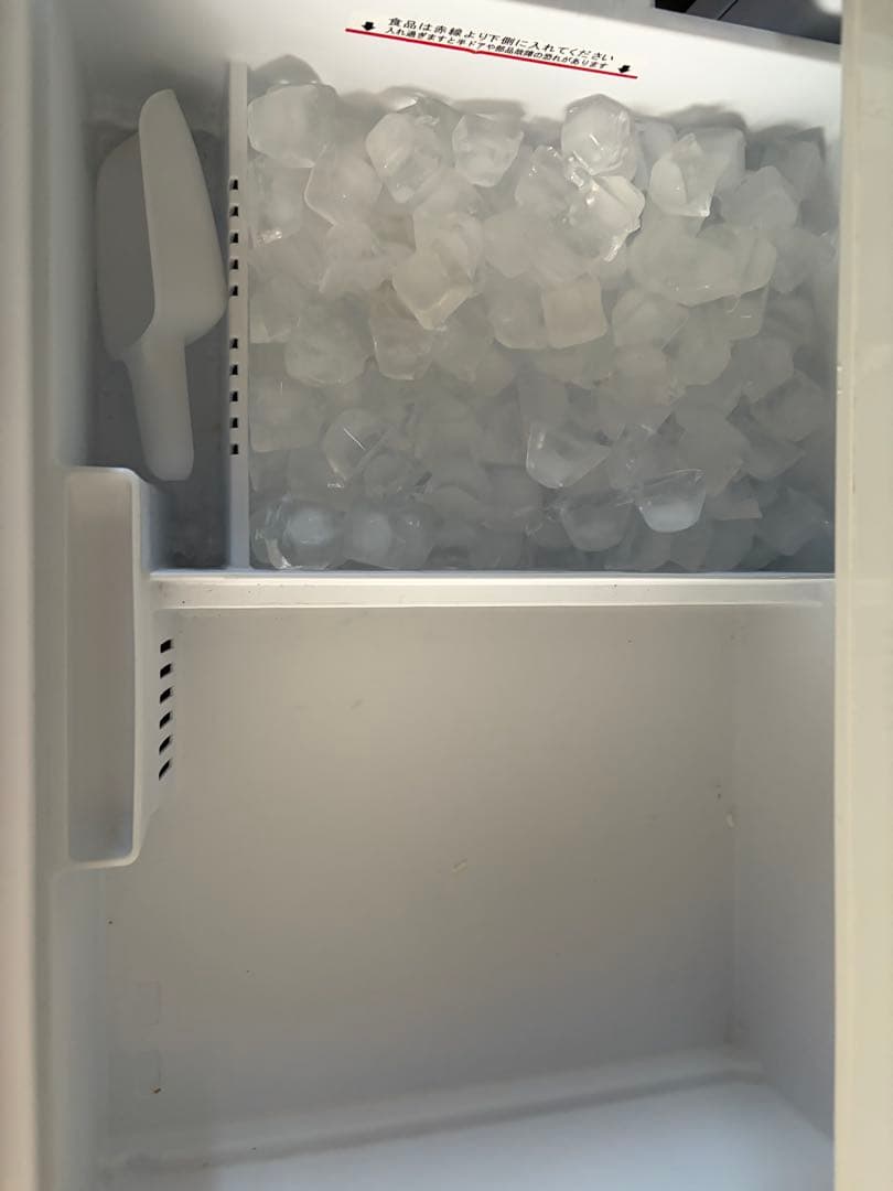 【ゆきさん専用】三菱冷蔵庫 MR-CX33C-W 2018年製