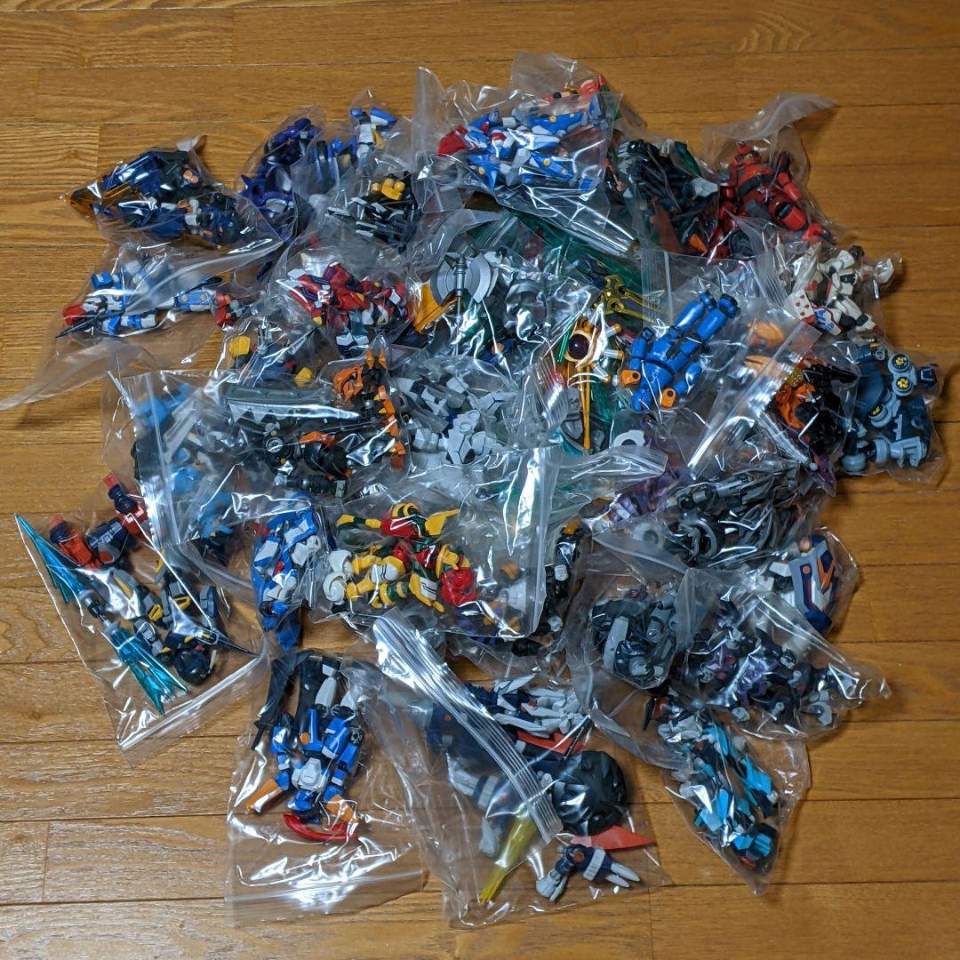 ジャンク] ダンボール戦機LBX 34体！！！ 模型・プラモデル