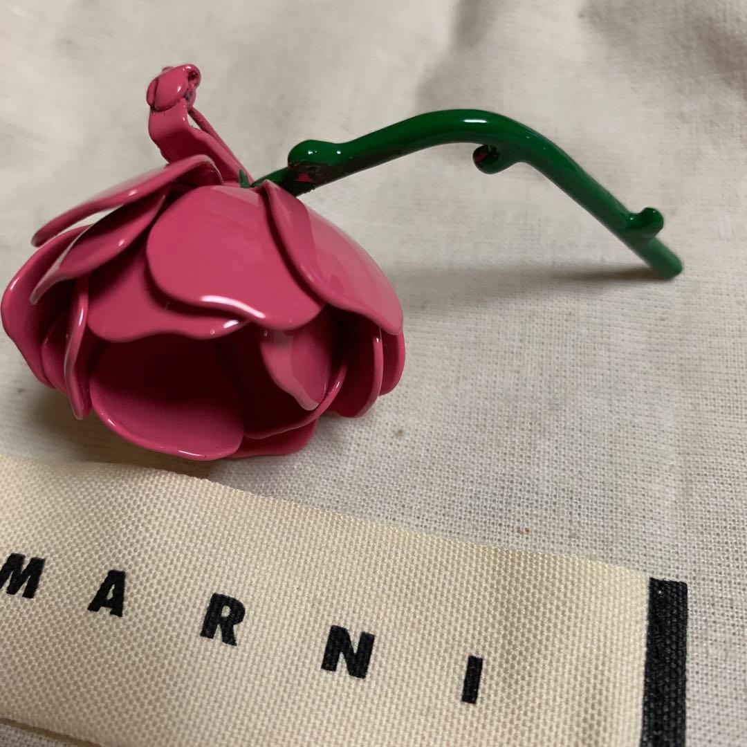 マルニブローチ - メルカリ