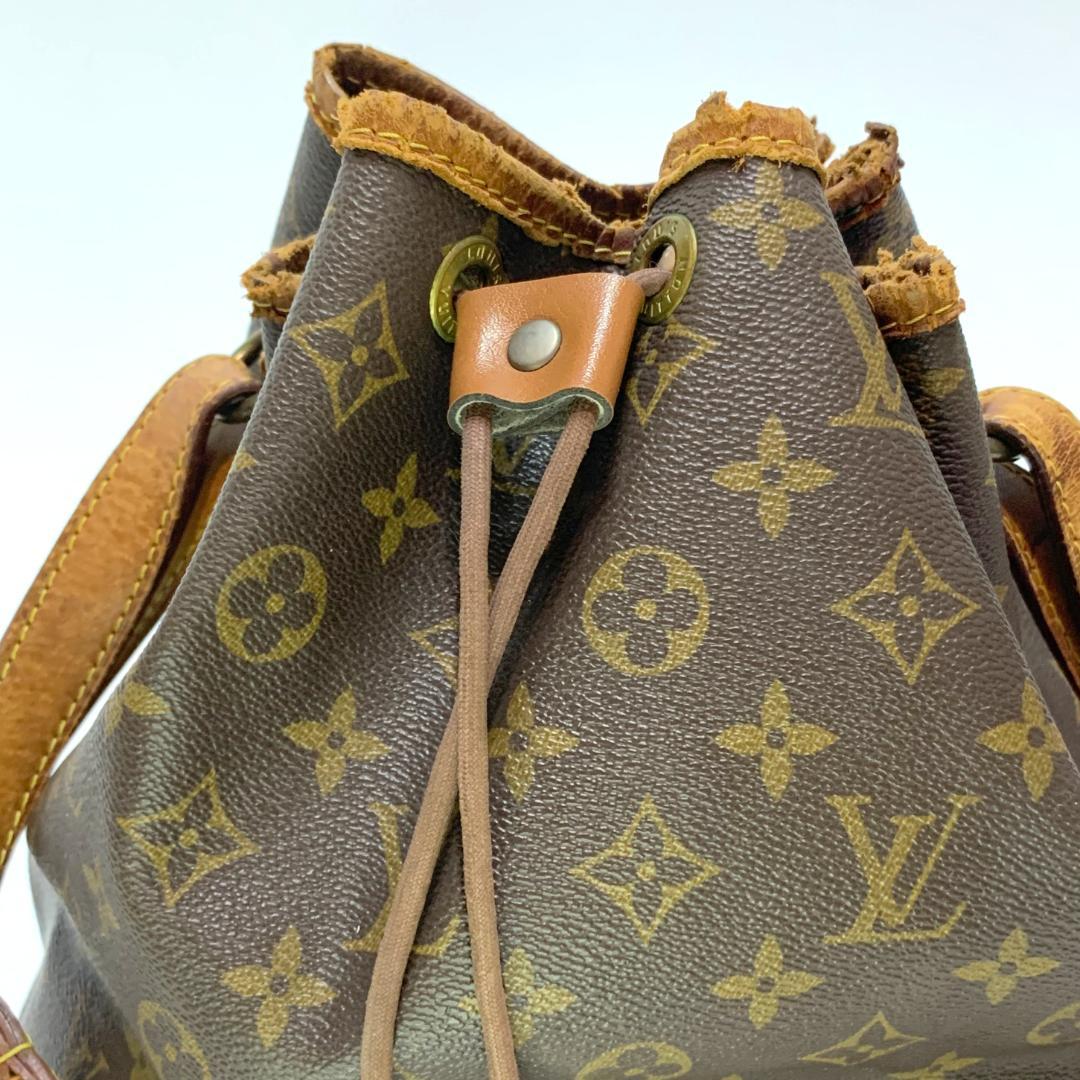 Louis Vuitton ルイ・ヴィトン ノエ モノグラム ショルダーバッグ
