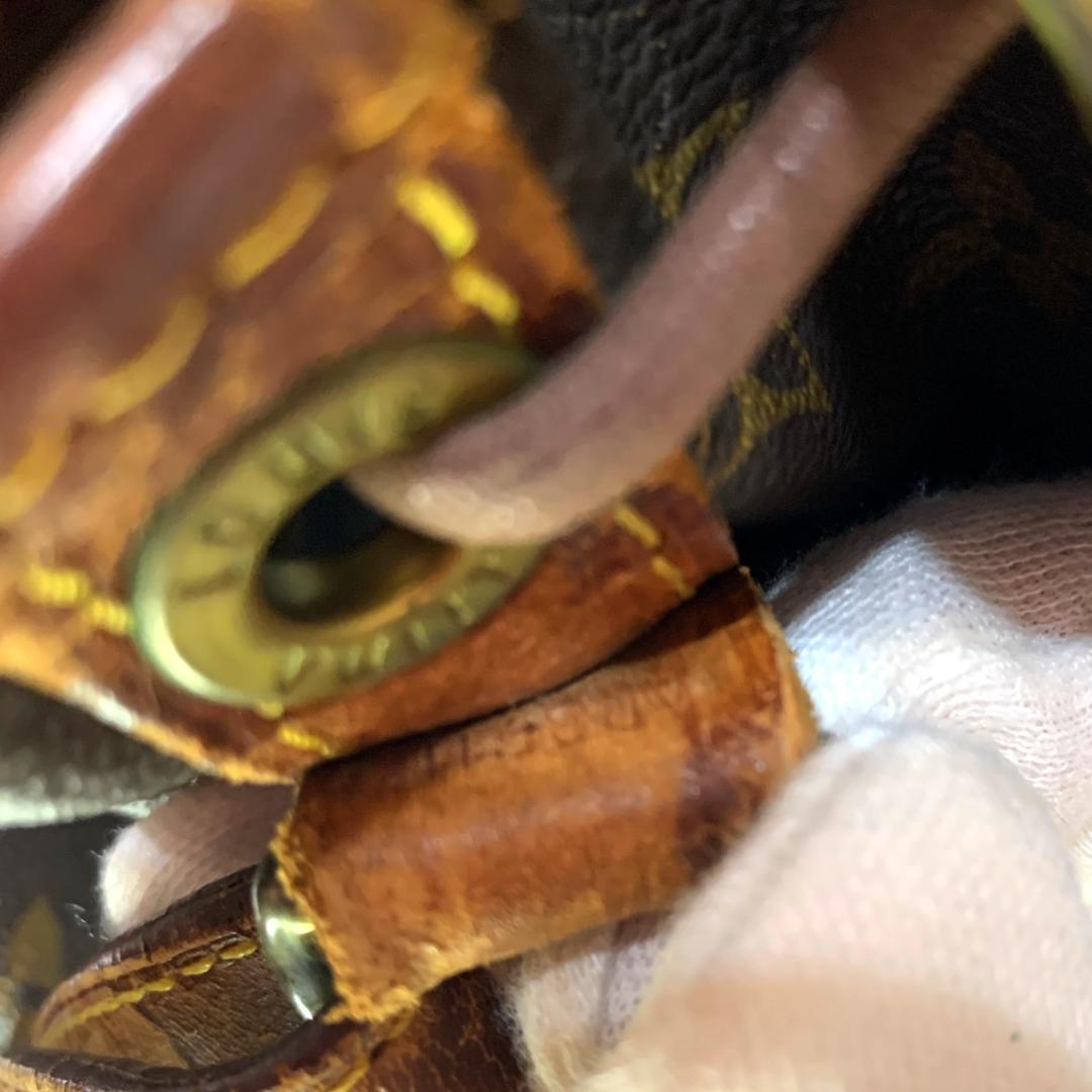 Louis Vuitton ルイ・ヴィトン ノエ モノグラム ショルダーバッグ