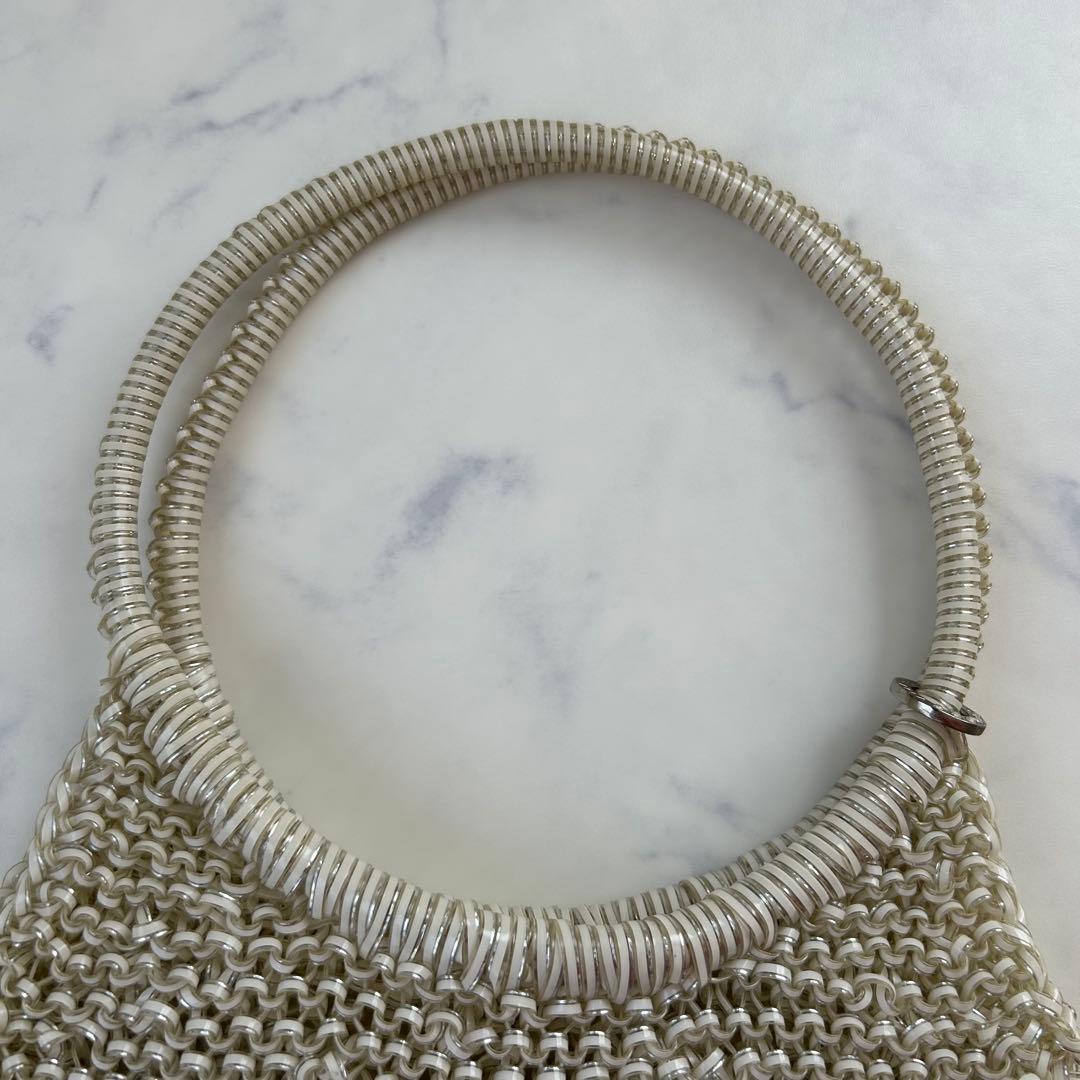 アンテプリマ ハンドバッグ オーロラ ホワイト ラウンド パーティー チェーン