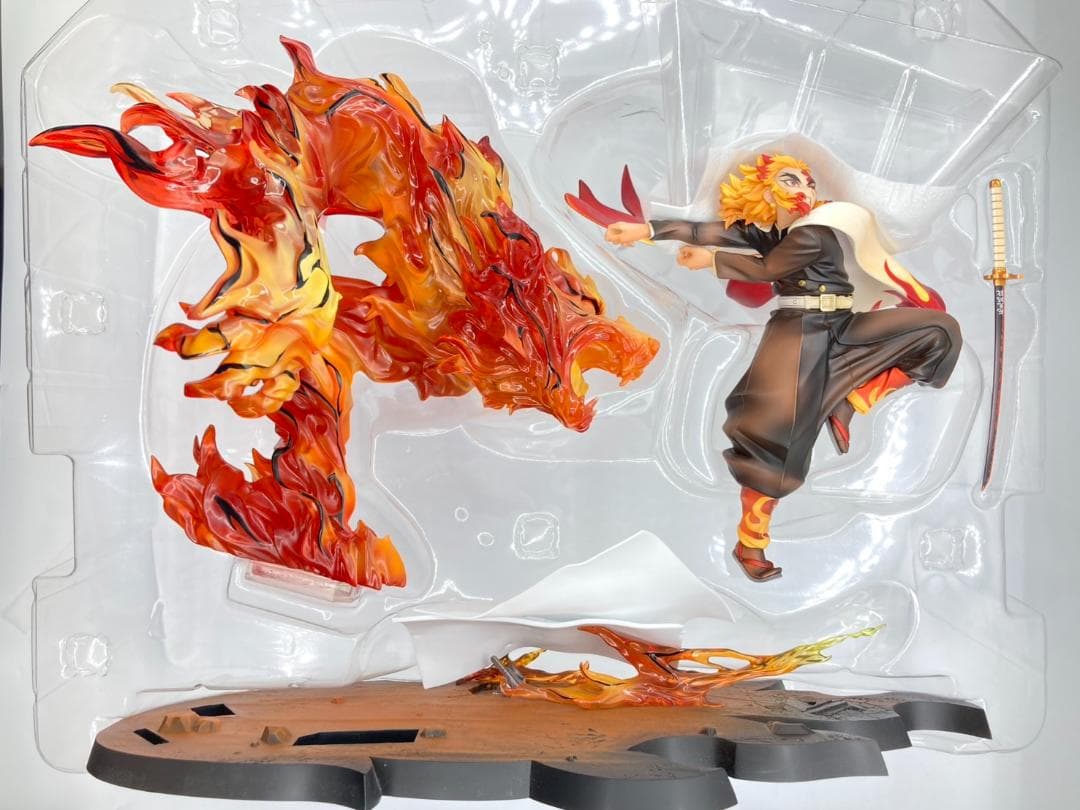 煉獄杏寿郎 炎の呼吸・伍ノ型 炎虎 G.E.M.シリーズ 鬼滅の刃 フィギュア