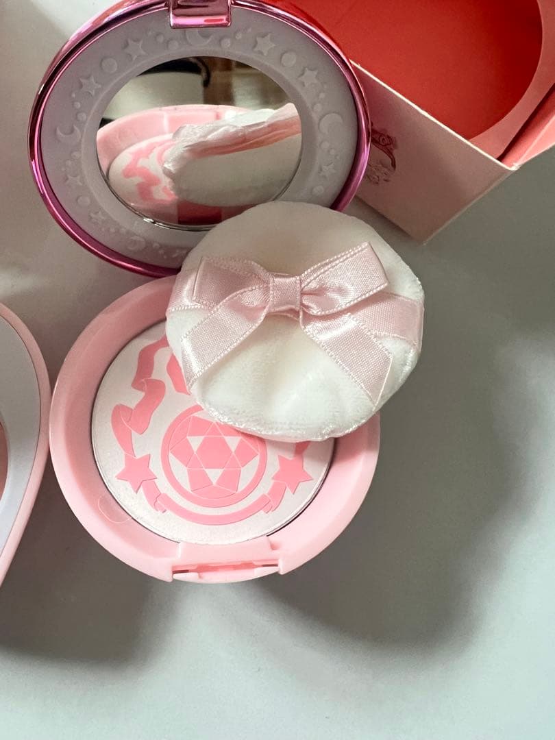 セーラームーン コスメ シャイニングムーンパウダー コズミックハート