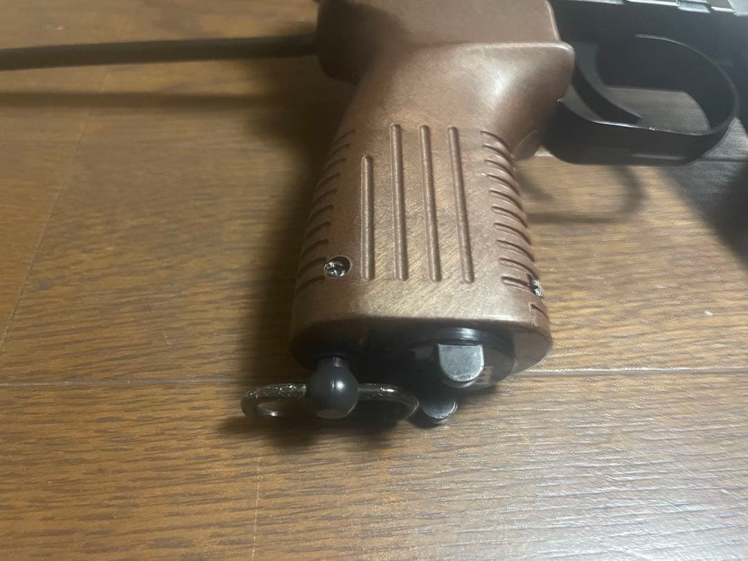 東京マルイ 　V-61 スコーピオン 予備マガジン付き　エアコキ