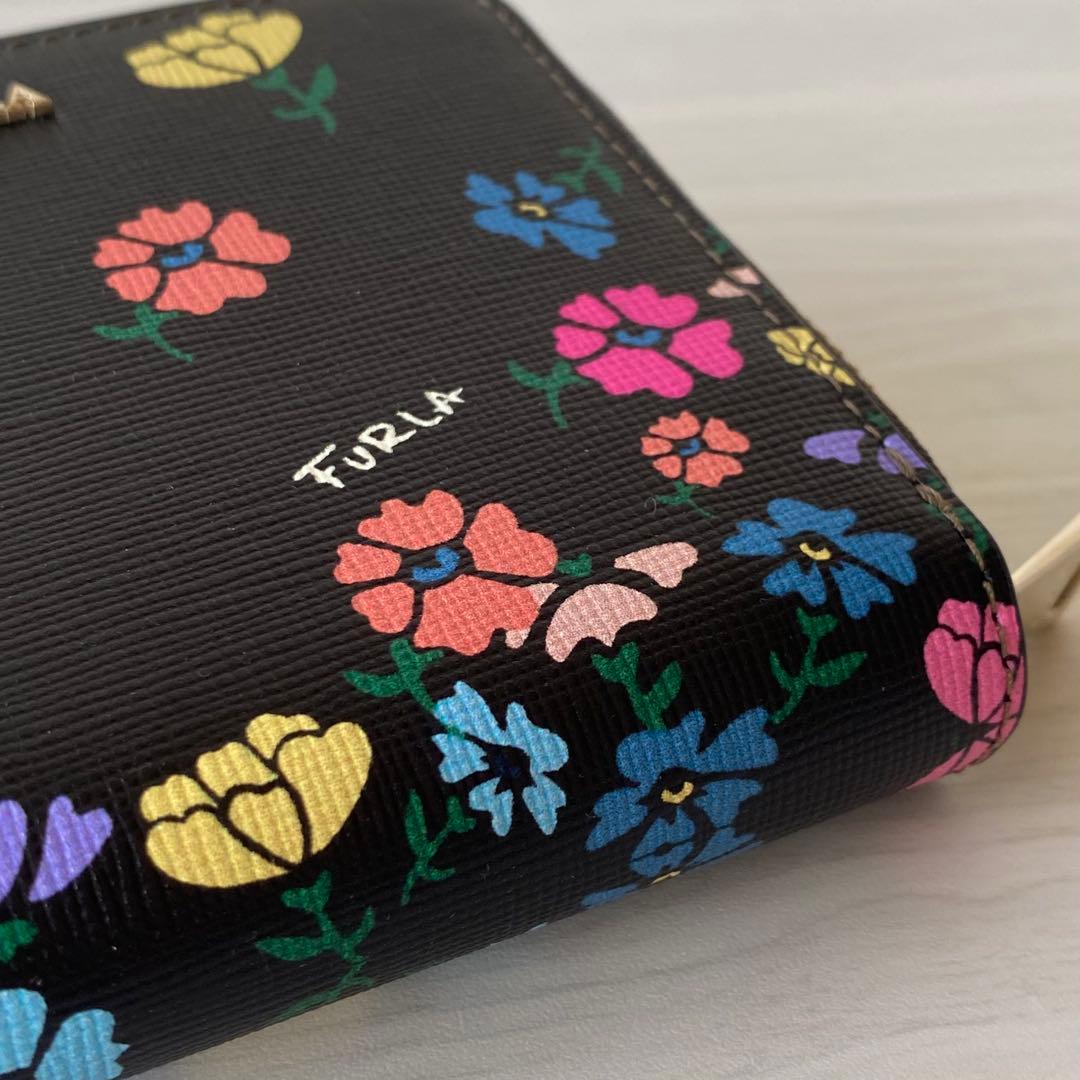 新品 FURLA フルラ 花柄 二つ折り ウォレット 財布 袋 箱付き ブラック