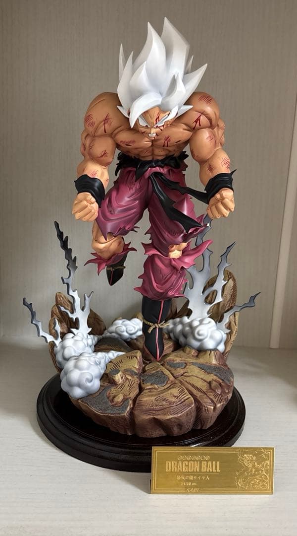 【最安値】 世界30体　限定彩色　MSPサイズ　超サイヤ人　ガレージキット