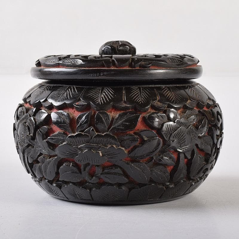 中国　堆朱　堆黒 　花文　蓋物　仕覆付　V　R8261