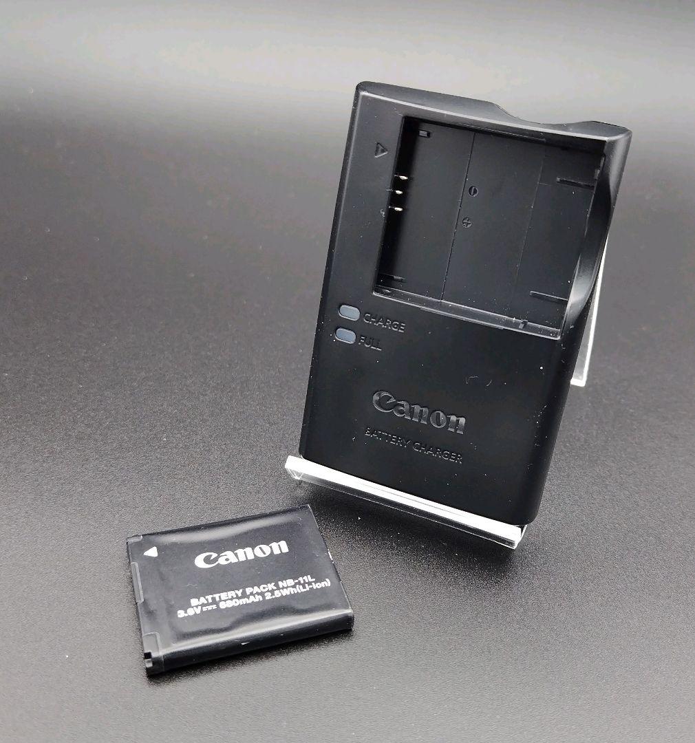 Canon IXY200 シルバー デジタルカメラ バッテリー 充電器付き 良品