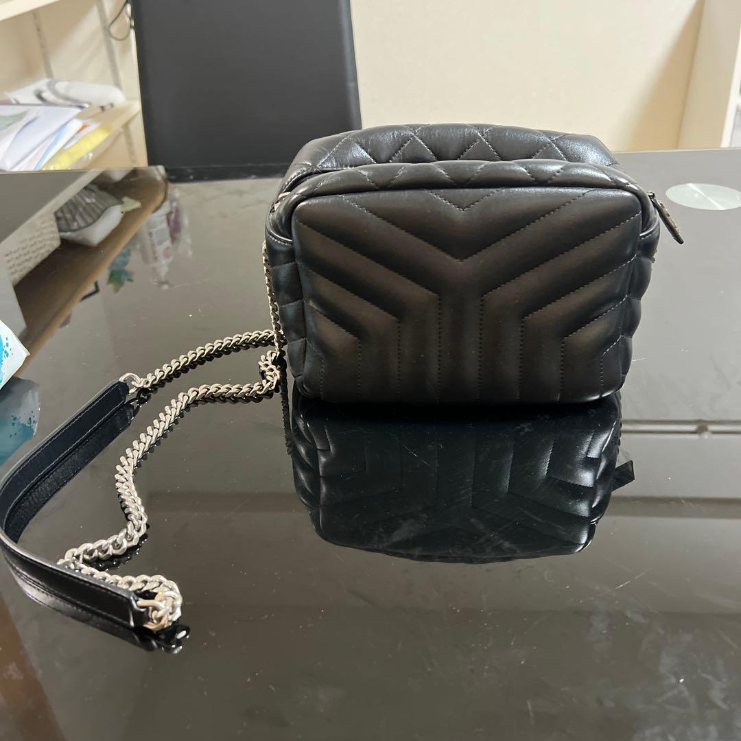 イブサンローラン　チェーンショルダーバック