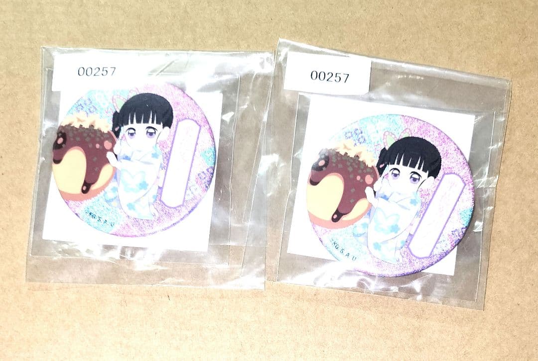 銀だこ　缶バッジ　栗花落カナヲ　鬼滅の刃 鬼滅の刃 原作缶バッジ 栗花落カナヲ Amazon.co.jp: 鬼滅【