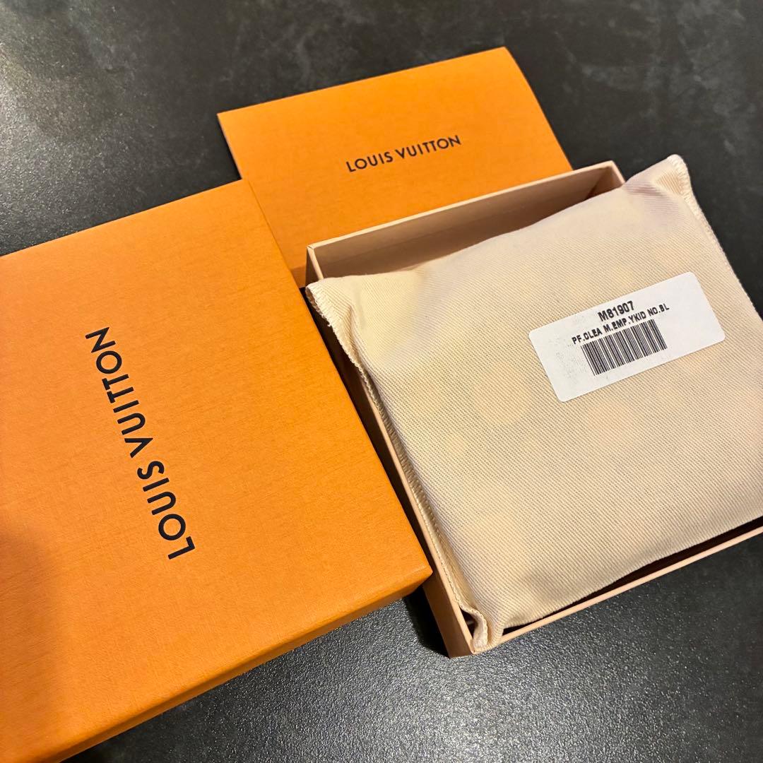 ✨超極美品 激レア✨ルイヴィトン × 草間彌生 ヴィクトリーヌ 三つ折り