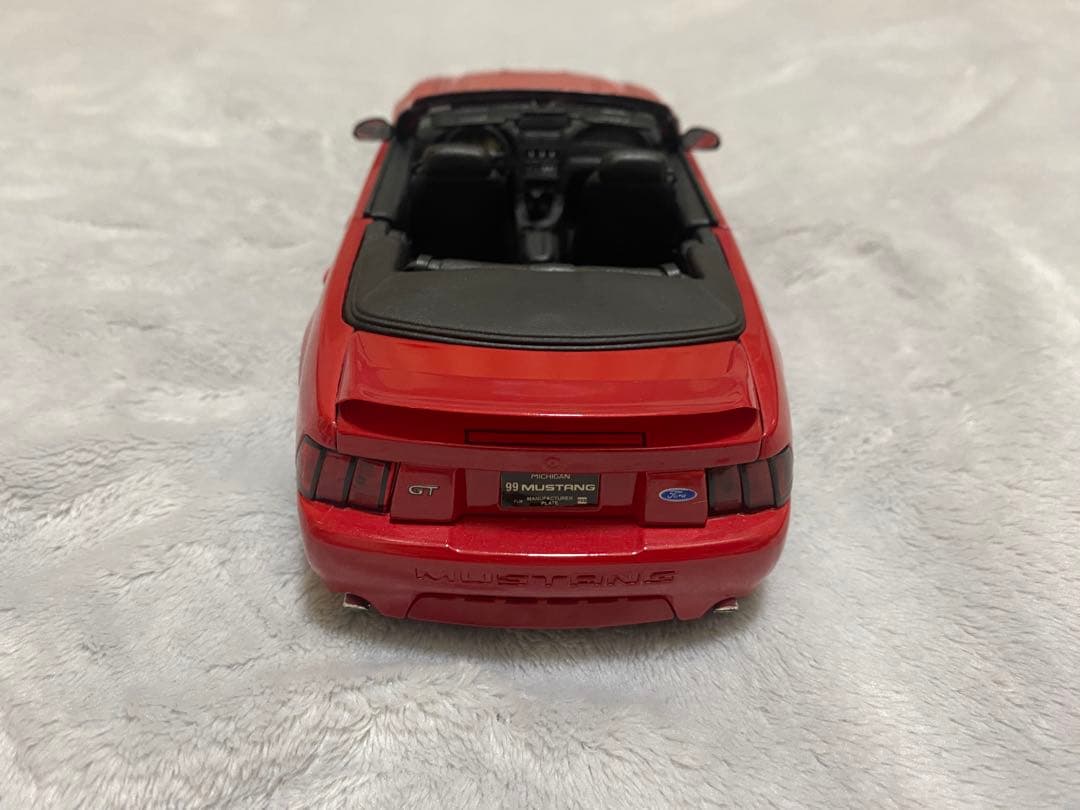 ミニカー Maisto 1999 MUSTANG GT 1/18