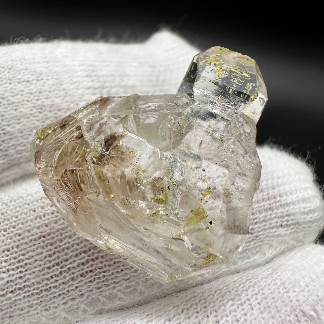 蛍光も！！ オイルイン ハーキマーダイヤモンド 原石