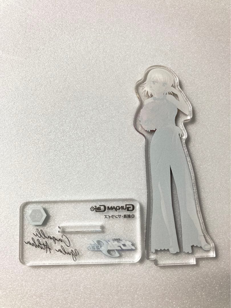 ガンダムカフェ　カガリ　アクリルスタンド　ガンダムseed アクスタ