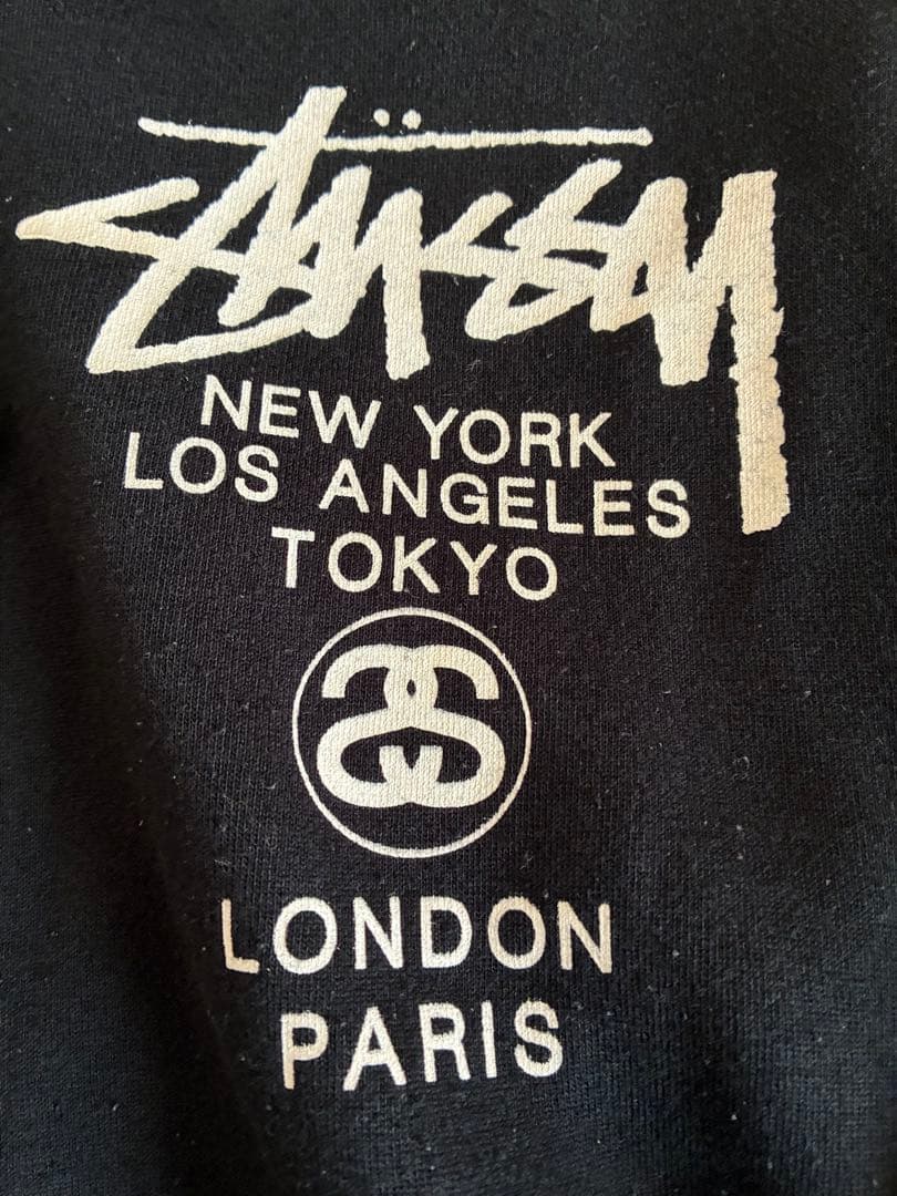 ステューシー♧ワールドツアー　ジップアップパーカー