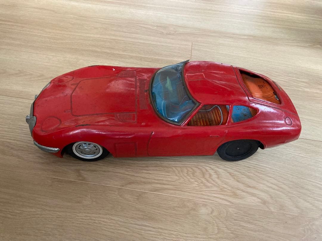 ブリキ　トヨタ2000GT ブリキ
