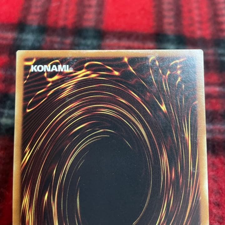 遊戯王(EU版)クリスタルウイングシンクロドラゴン ホログラフィックレア　希少