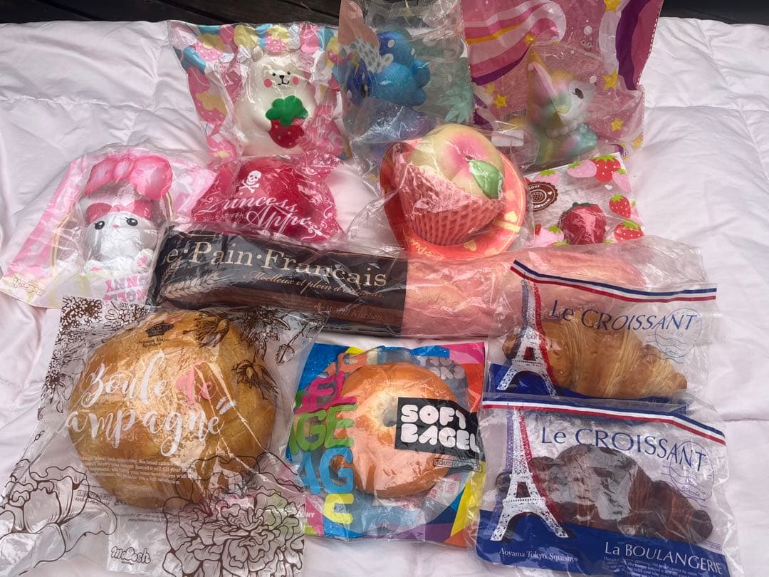 スクイーズ BLOOM 12点セット売り BLOOM 布小物作家ぎゅっと。 牛乳