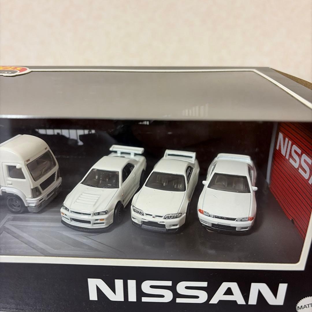 Hot Wheels Nissan Skyline GT-R セット