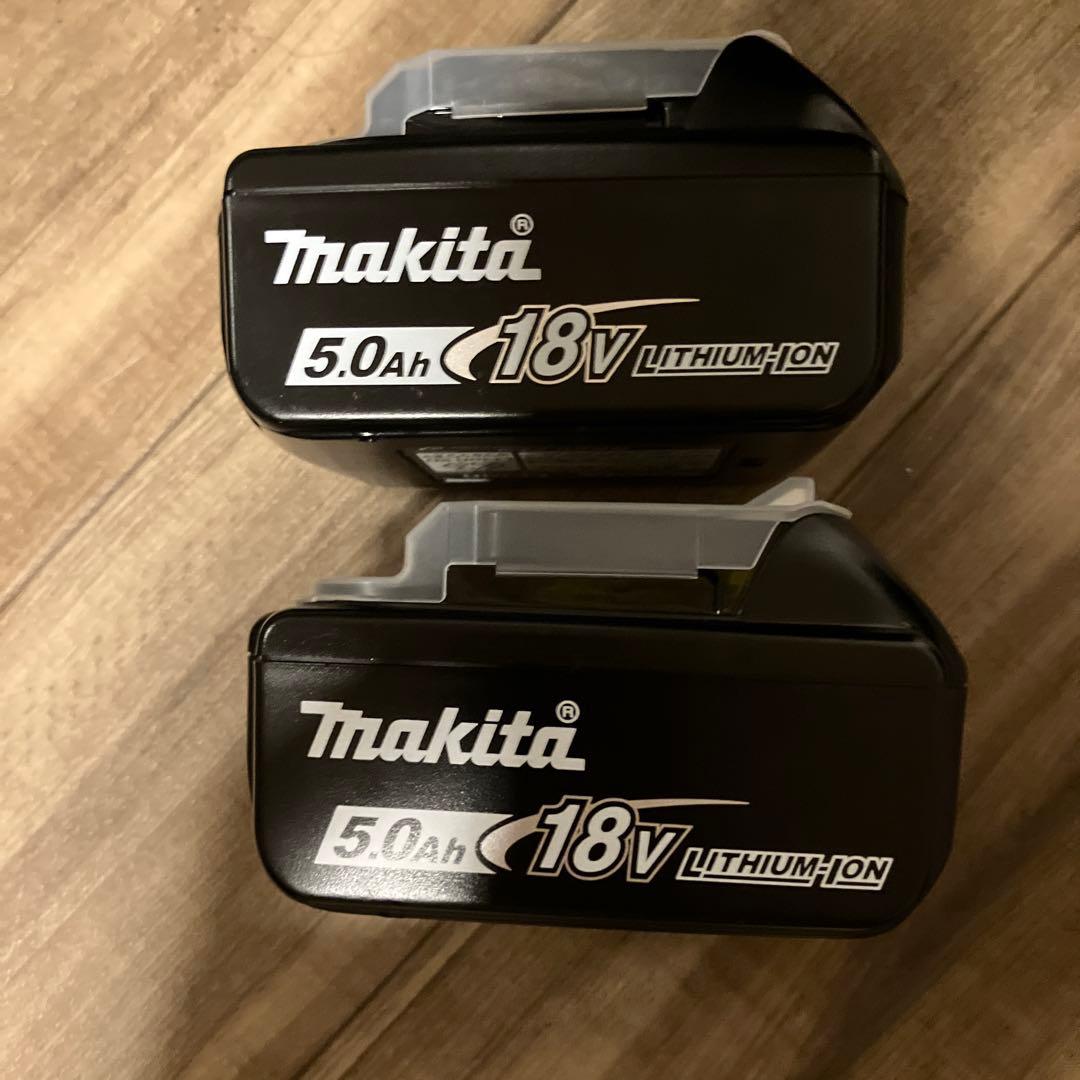 Makitaポータブル冷蔵庫 CW001Ｇ＋バッテリー18v5.0ah2個付美品