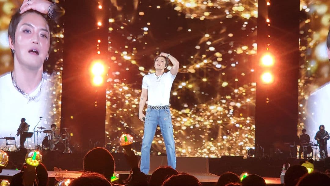 ジェジュン サインボール•ペンライト•リボン